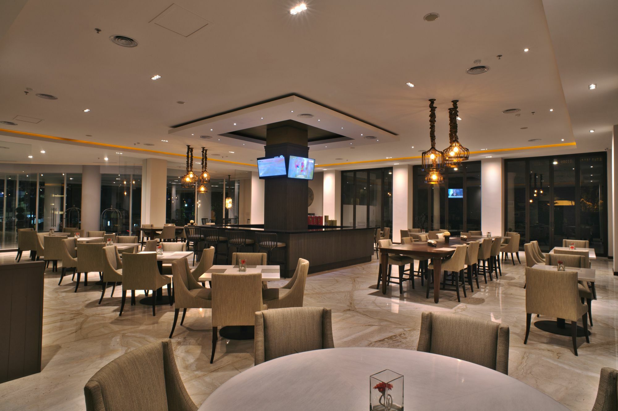 Royal Padjadjaran Hotel Bogor Exterior foto